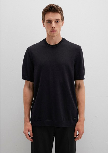 Kısa Kollu Siyah Triko Tişört 0710312-900