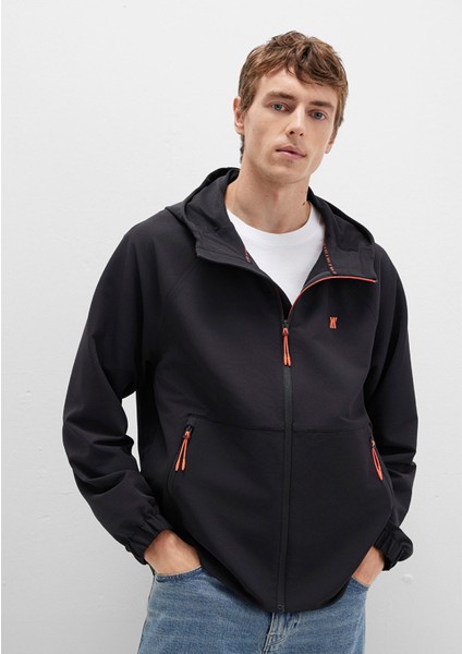 Su İtici Kapüşonlu Siyah Ceket 0110610-71379