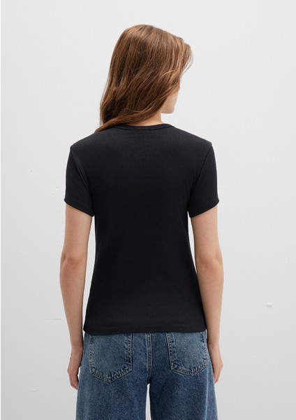 Siyah Basic Tişört 1613081-900