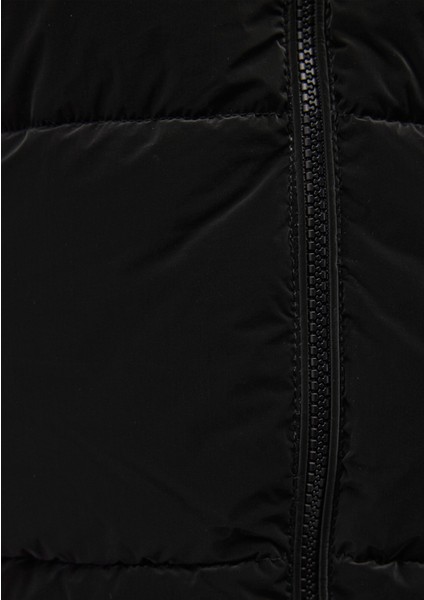 Kapüşonlu Siyah Şişme Mont 1110043-900