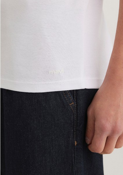 Ribana Detaylı Beyaz Tişört 063747-620