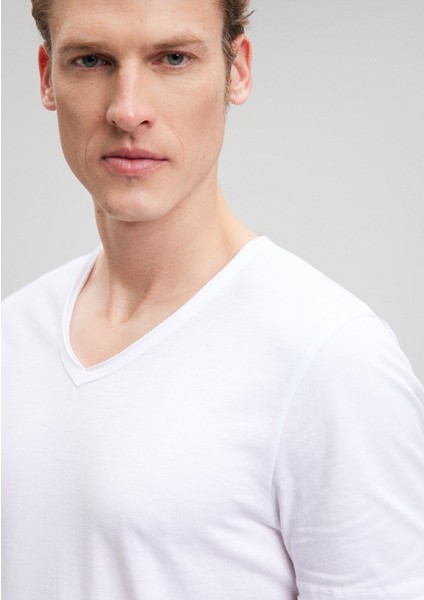 Dikiş Detaylı V Yaka Beyaz Tişört 062773-20843