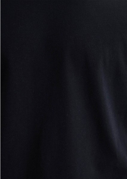 Dikiş Detaylı V Yaka Siyah Tişört 062773-26341