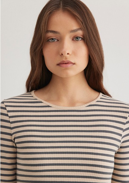 Çizgili Bej Tişört 1612648-88032