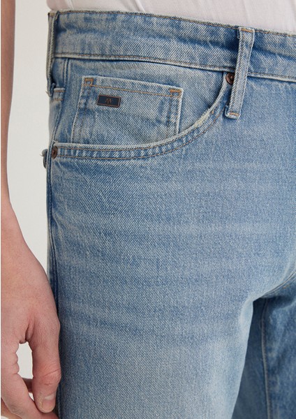 James Classic Denim Puslu Açık Mavi Jean Pantolon 0042486407