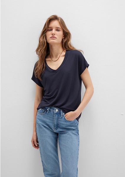 V Yaka Lacivert Basic Viskoz Tişört 167714-85315