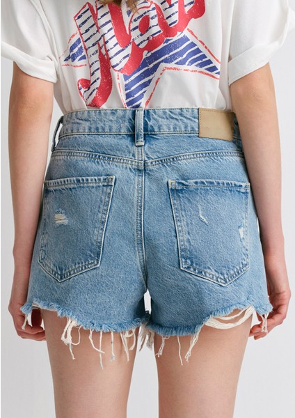 Tyra 90lar Yırtıklı Açık Mavi Jean Şort 1410011-84425