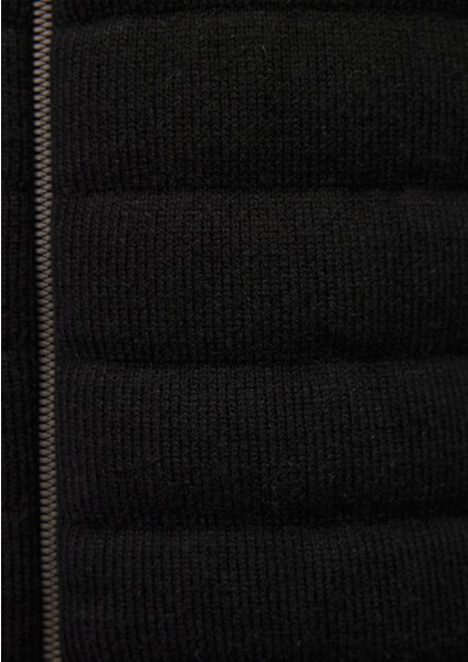 Fermuarlı Siyah Triko Hırka 070697-900