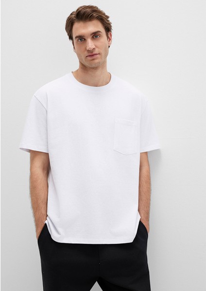 Cep Detaylı Beyaz Basic Tişört 066248-620
