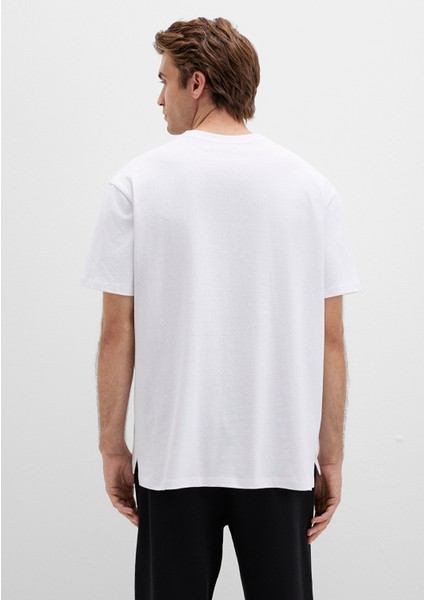 Cep Detaylı Beyaz Basic Tişört 066248-620