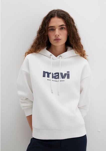 Mavi Logo Baskılı Kapüşonlu Ekru Sweatshirt 168334-81964