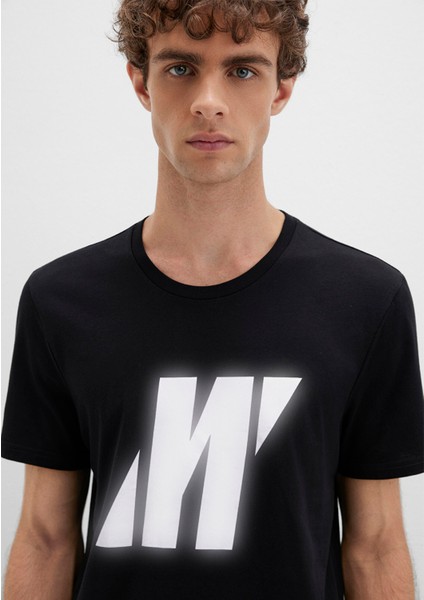 Mavi Pro Reflektör Logo Baskılı Siyah Tişört 066000-900