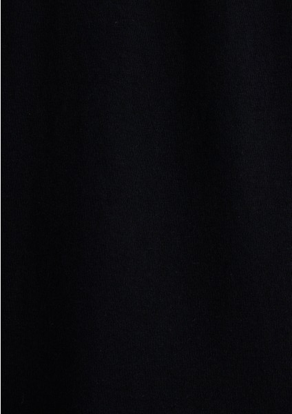 Siyah Basic V Yaka Tişört 065586-900