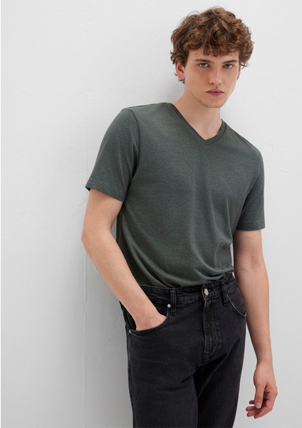 Stretch V Yaka Yeşil Basic Tişört 061748-25752