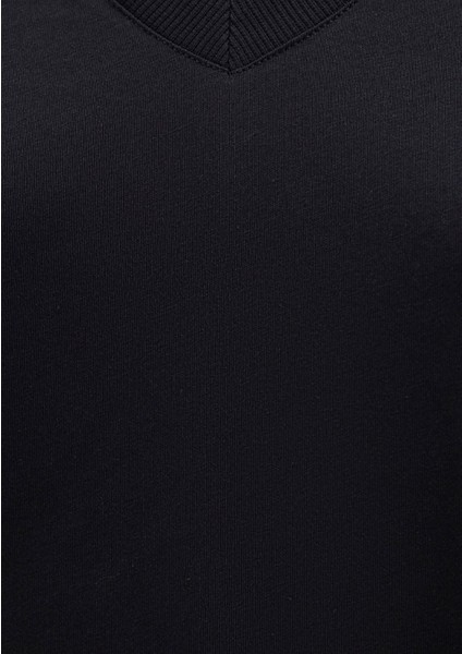 V Yaka Siyah Basic Tişört 166248-900