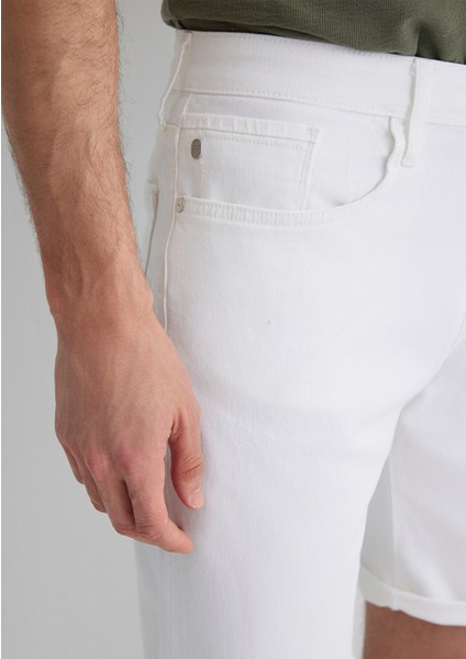 Brian Beyaz Comfort Jean Şort 0418423856