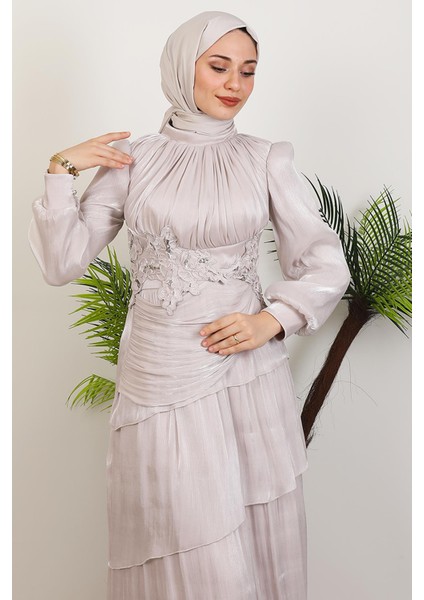 Menekşe Kat Kat Abiye Bej indirimleri