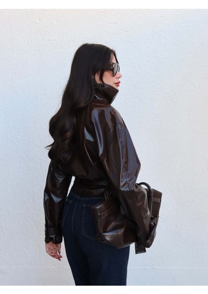 Belden Bağlamalı Rugan Ceket indirimleri