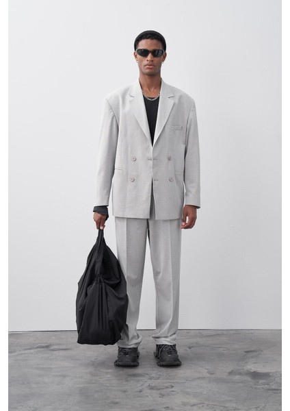 Rahat Kalıp Kruvaze Takım Elbise Gri