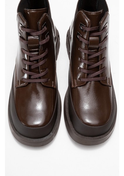 Challo Kahverengi Rugan Bağcıklı Lastikli Kadın Postal Bot fiyatları