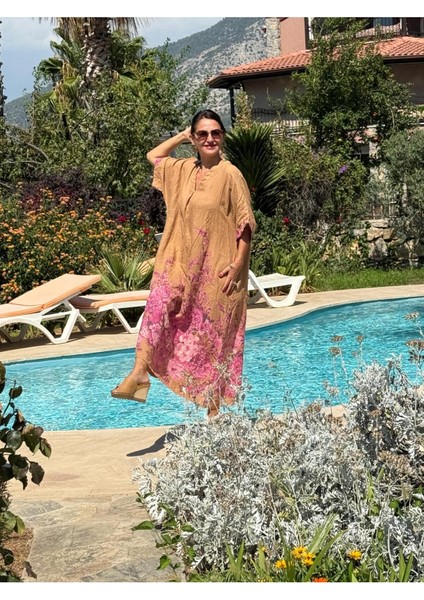 YG205050 Italyan V Yaka Çiçekli Keten Elbise Camel