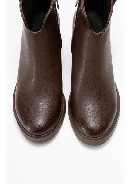 Mier Kahverengi Cilt Zincir Detaylı Kadın Kalın Topuklu Bot fiyatları