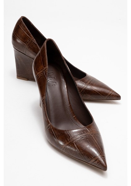 Puera Açık Kahverengi Baskı Sivri Burunlu Kadın Dolgu Topuklu Ayakkabı