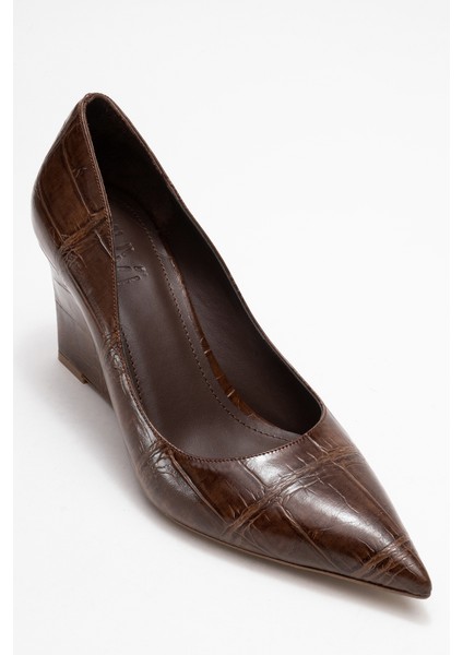 Puera Açık Kahverengi Baskı Sivri Burunlu Kadın Dolgu Topuklu Ayakkabı modelleri