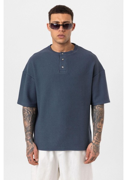 Düğmeli Yaka Oversize Tişört Petrol modelleri