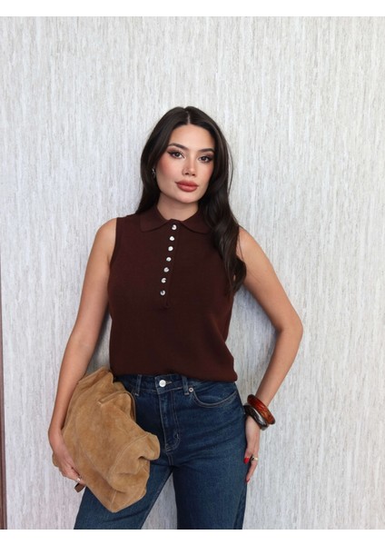 Sıfır Kol Düğmeli Süveter