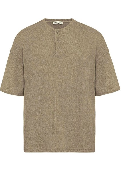 Basic Oversize Düğme Yaka Tişört Haki modelleri