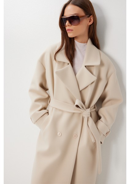 Kruvaze Yaka Kuşaklı Kaşe Kaban LDW0007 Krem fırsatları