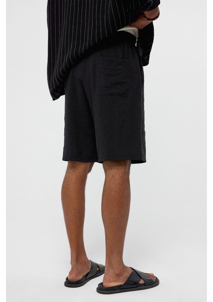 Oversize Modal Kumaş Bermuda Şort Siyah fırsatları