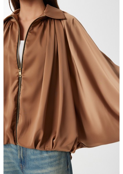 Kabarık Saten Yüzeyli Bomber Ceket LMW0033 Camel fırsatları