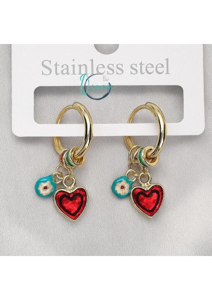 Pirinç Gold Renk Sallantı Kırmızı Kalp Model Çiçek Detay Kadın Küpe modelleri