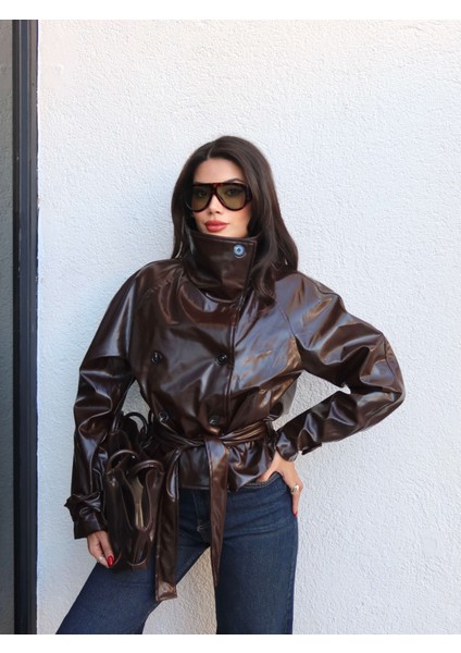 Belden Bağlamalı Rugan Ceket