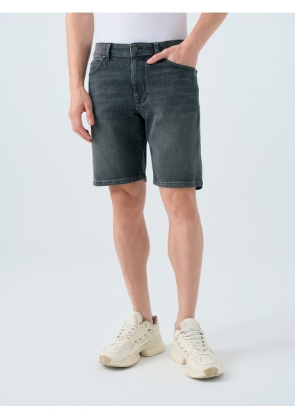 Slim Fit Erkek Şort