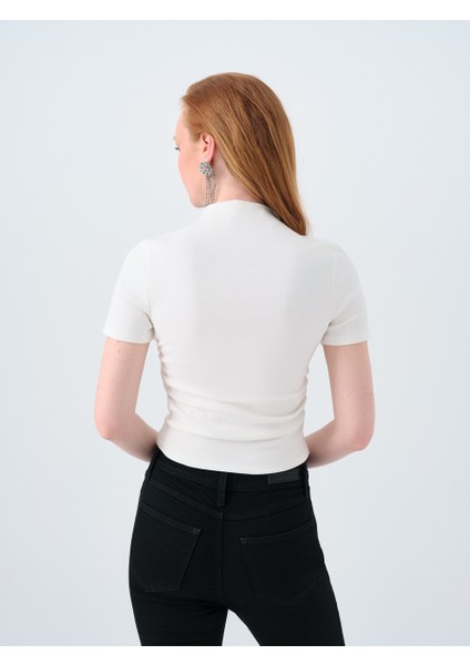 Slim Fit Kadın Tshirt K.kol