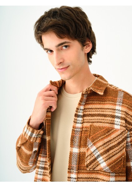 Regular Fit Erkek Gömlek U.kol