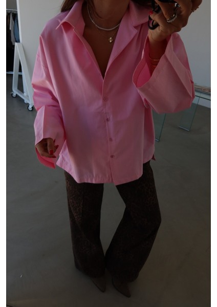 Önü Kısa Arkası Uzun Oversize Gömlek modelleri