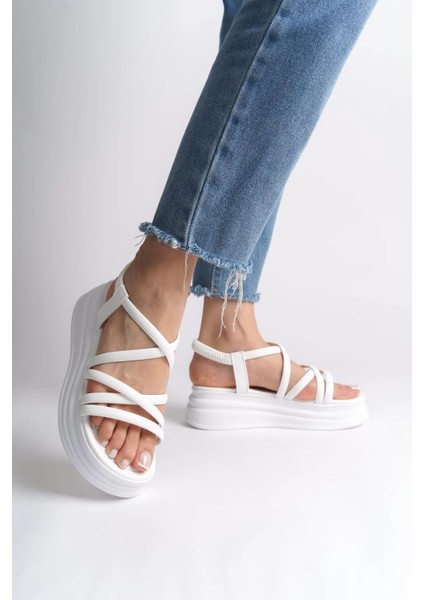Bella Lastikli Şerit Detaylı Ortopedik Taban Kadın Sandalet Bt - Beyaz