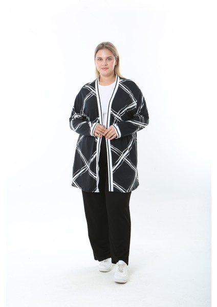 Kadın Likralı Desenli Büyük Beden Hırka