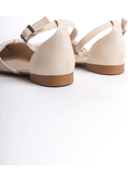 Monıca Tokalı Ortopedik Rahat Taban Taş Detaylı Kadın Babet Ayakkabı Kt - Krem indirimleri