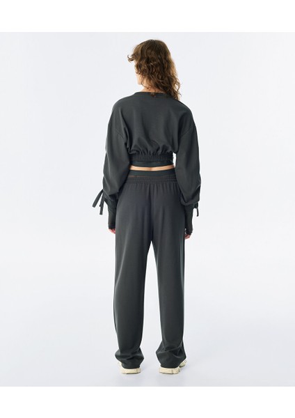 Çift Parça Görünüm Sweatshırt TW6250091039036 fırsatları