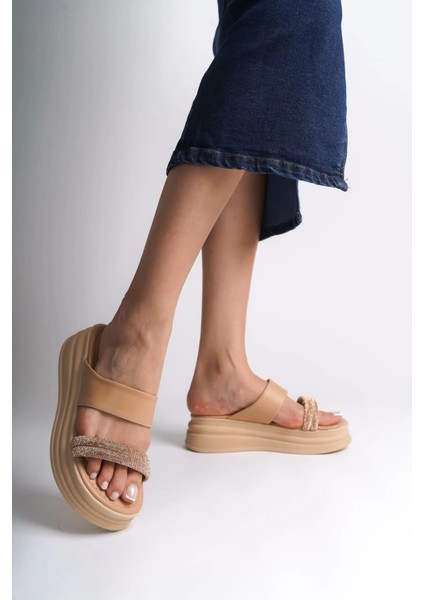 Sarah Düz Topuklu Taşlı Şeritli Kalın ve Ortopedik Taban Kadın Terlik Tt - Ten fiyatları