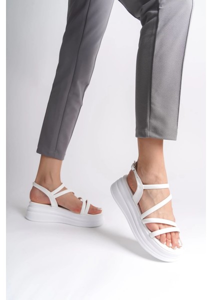 Natalıe Ince Tokalı Şerit Detaylı Ortopedik Taban Kadın Sandalet Bt - Beyaz