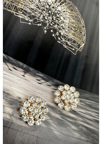 Çiçek Formunda Taş Detaylı Gömlek ve Kol Düğmesi Broş (2cm) indirimleri