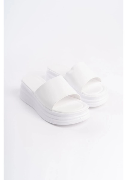 Alıce Düz Topuklu Kalın ve Ortopedik Taban Kadın Terlik Bt - Beyaz fırsatları