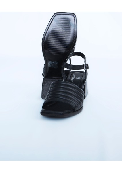 Kadın Topuklu Ayakkabı Z6919006-SIYAH indirimleri