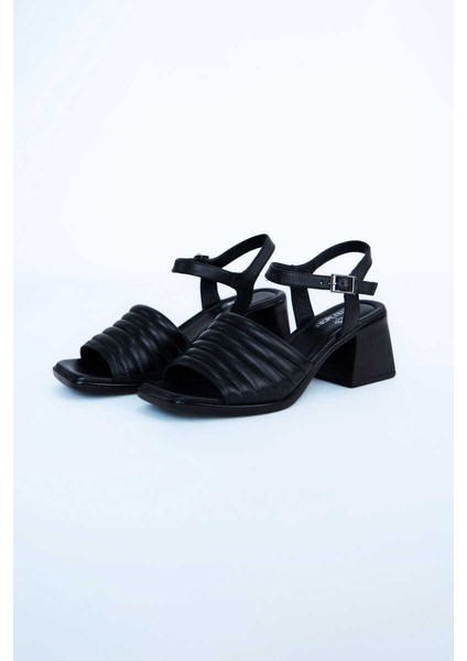 Kadın Topuklu Ayakkabı Z6919006-SIYAH